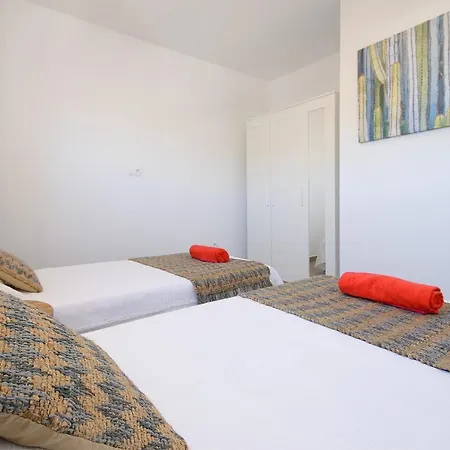 Volcano Apartment, Free Access To The Fariones Sports Center